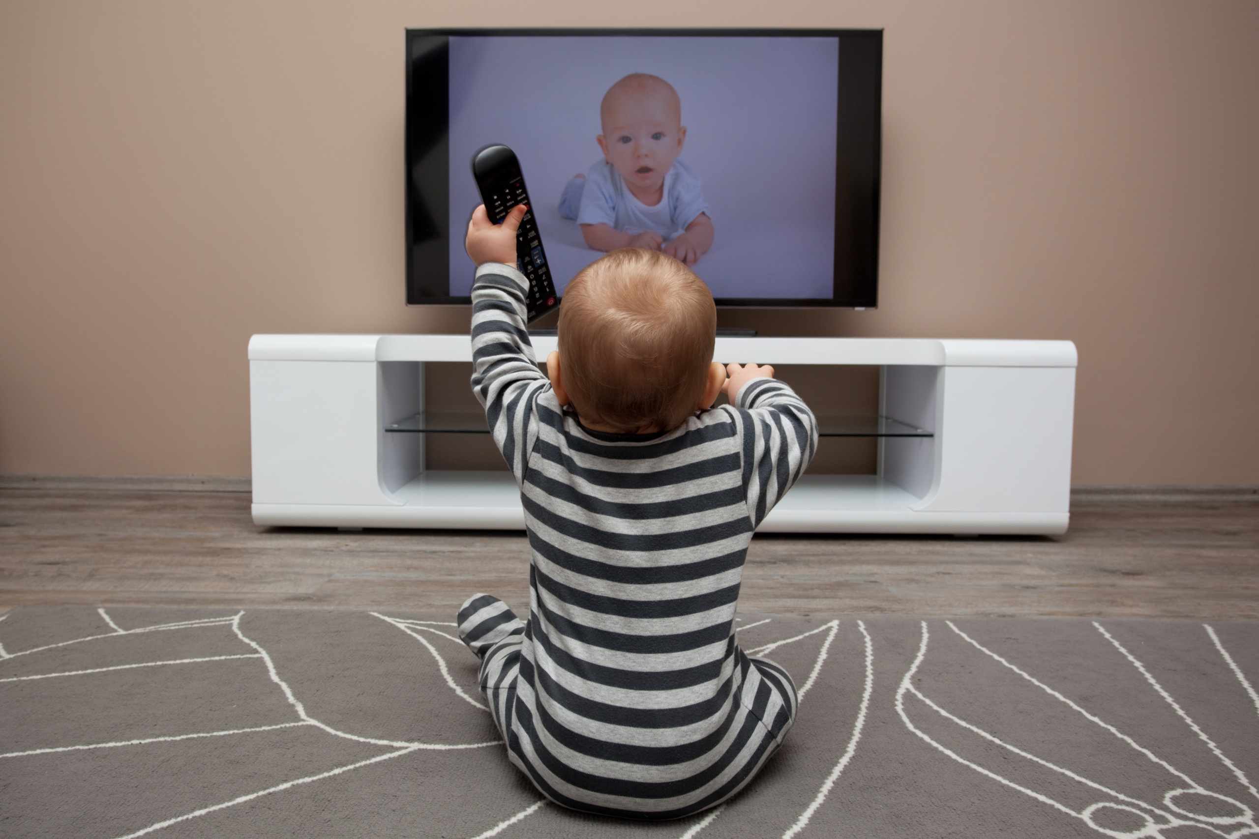 How to Set Up A Child-Safe TV